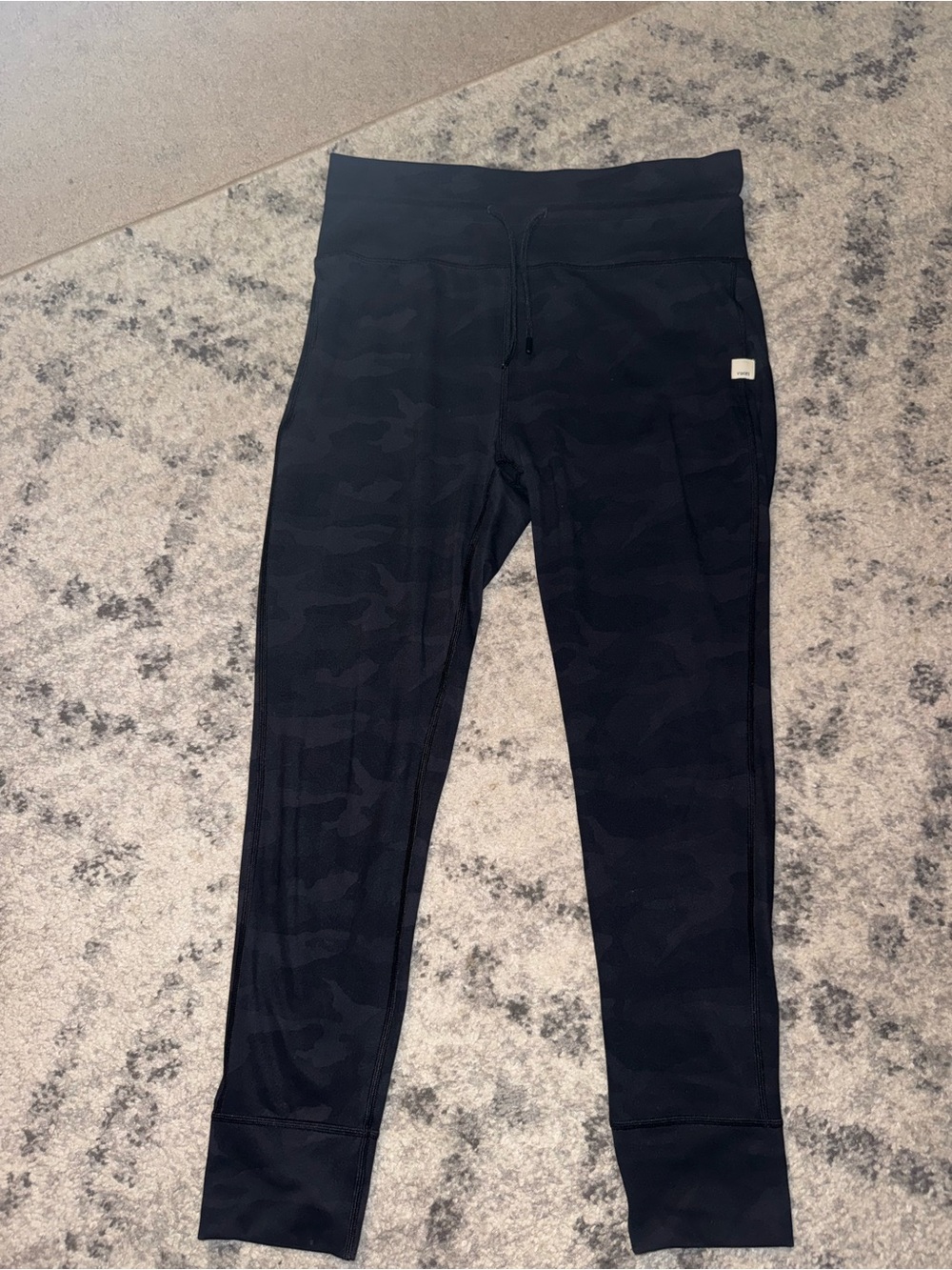 Vuori Women's Daily Joggers Leggings Camo VW323